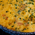 Revuelto esponjoso de gambas y gulas para invitados o los de casa
