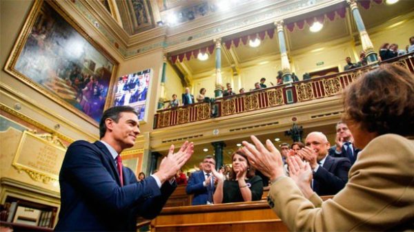 Un tono agresivo de Sánchez antes de ser investido. (Foto: @Congreso)