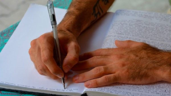 La importancia de escribir un diario. (Foto: terimakasih0/Pixabay)