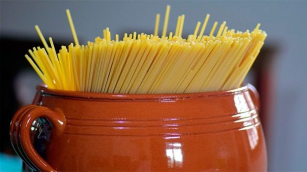 Espaguetis para una preparación un poco diferente. (Foto: Pixabay)
