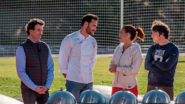 Saúl Craviotto con el jurado. (Foto: RTVE)