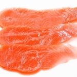Las lonchas de salmón ahumado no deben de ser muy finas. (Foto: Pixabay)