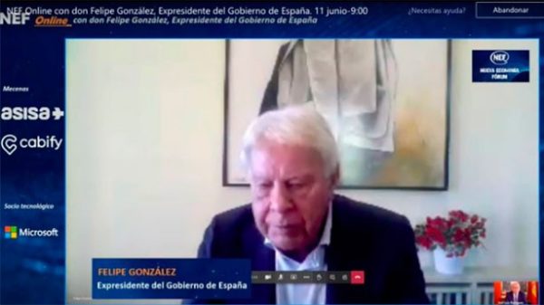 Felipe González urgió preservar el marco constitucional. (Foto; )