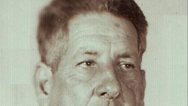 Mi padre me miró desconcertado el día que me sorprendió leyendo Guerra y paz. (Foto: C. V.)