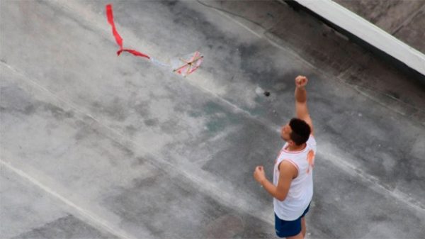 El hombre de la chichigua nunca se rindió. (Foto: EF)