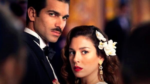 Rubén Cortada y Blanca Suárez protagonizan esta miniserie. (Foto: Mediaset)