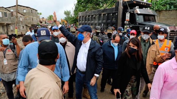 Total prioridad de Luis Abinader a la emergencia y los daños de Laura al atravesar toda República Dominicana. (Foto: @LuisAbinader)