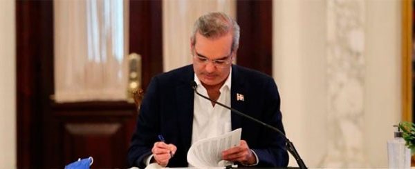Afromar la delicda situación económica