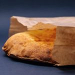 Pan de pita para un bocado de lujo. (Photo by Stepan Babanin on Unsplash)