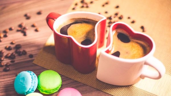 Ni café recalentado