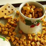 Siempre viene bien tener cuscurros para sopas o ensaladas. (Foto: mateya/Pixabay)
