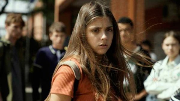 Última reunión de Lena y sus compañeros en HIT. (Foto: RTVE)