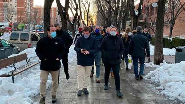 El alcalde en Puente de Moratalaz