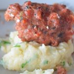 Las albóndigas se llevan de maravilla con el puré. (Foto: pratyksh/Pixabay)