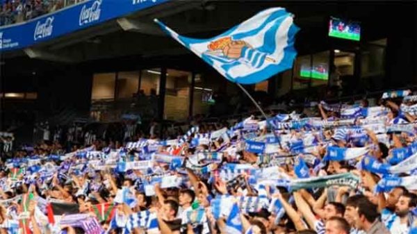 Fuerte llamada a la responsabilidad de las hinchadas. (Foto: @RealSociedad)