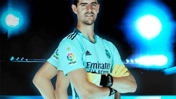 Thibaut Courtois lo paró todo y salvó al Real Madrid. (Imagen: @LaLiga)