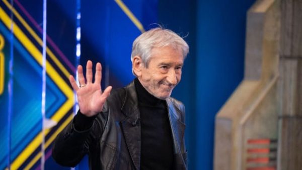 José Sacristán se ha mostrado encantado tras haber recibido la segunda dosis de la vacuna. (Foto: @ElHormiguero)