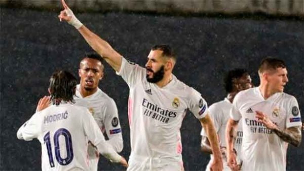 Comandante Karim Benzema al frente de todas las operaciones. (Foto: @RealMadrid)