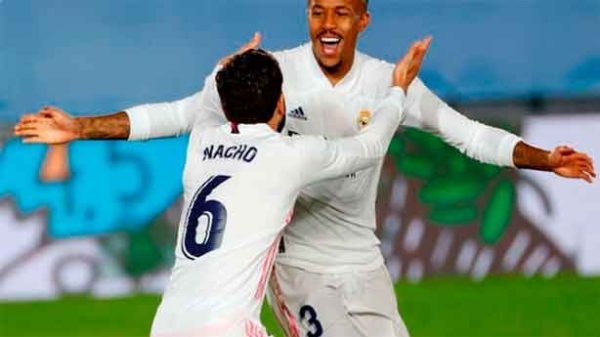 Enorme alegría de Militao. (Foto: @LaLigatv)