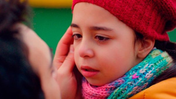 Otro dramático capítulo de Mi hija que planta cara a Supervivientes. (Foto: Antena 3)