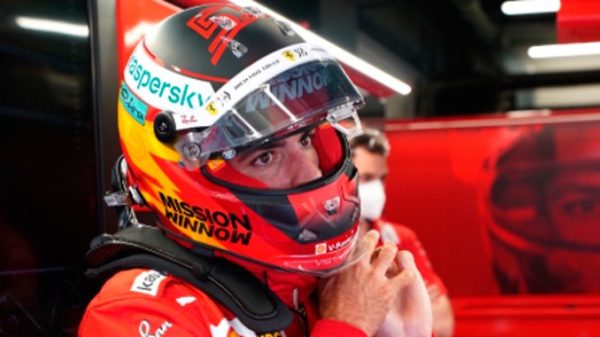 Carlos Sainz acabó satisfecho con el sexto puesto aunque acarició la cuarta plaza. (Foto: @