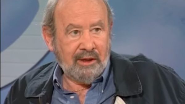 Caballero Bonald en una entrevista en 2013. (Imagen: UNED/YouTube)