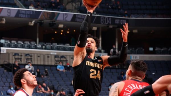 Los Pelicans de Willy dieron un paso atrás en su lucha por los playoff. (Foto: