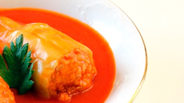 Se puede añadir algo de salsa de tomate a la salsa natural. (Foto: Pixabay)