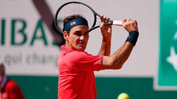 El celebrado regreso de Federer en París. (Foto: @rolandgarros)
