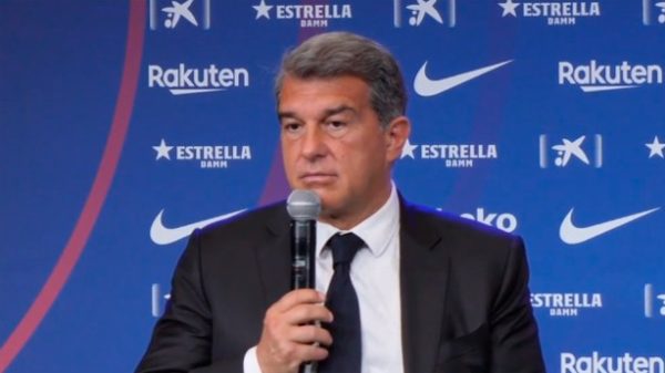 Laporta anunció que Koeman se queda en el FC Barcelona. (Imagen: captura YouTube)