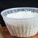 El ricotta se fabrica a partir del suero que sobra de la producción de otros quesos duros. (Foto: Pixabay)