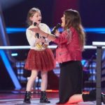 Sofía pidió cantar "La puerta violeta" con Rozalén y emocionó a todos. (Foto: Antena 3)