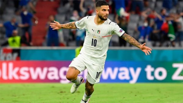 Lorenzo Insigne celebra la victoria de Italia. (Foto: @EURO2020)