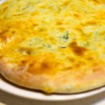 ¿Quién se puede resistir a una rica tortilla? Photo by Christine Isakzhanova on Unsplash