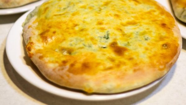 ¿Quién se puede resistir a una rica tortilla? Photo by Christine Isakzhanova on Unsplash