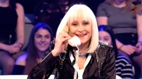 Raffaella Carrà en Volverte a ver durante su última visita a una cadena española. (Foto: Telecinco)