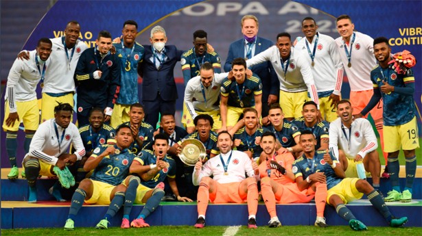 Colombia celebró su tercera plaza tras derrotar a Perú. (Foto: @CopaAmerica)
