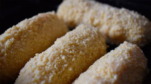 Croquetas preparadas para ser fritas. (Foto: Pixabay)