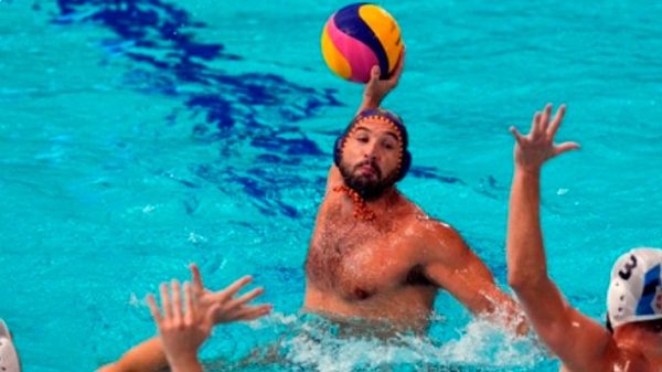 Pleno de la selección española masculina de waterpolo. (Foto: @RFEN_oficial)