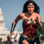 Gal Gadot vuelve a meterse en la piel de Wonder Woman. (Foto: Movistar)