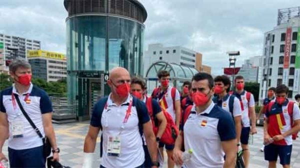 España ante la gran muralla de Japón. (Foto: @SeFútbol)