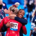 Una larga ovación en Tokio a su coraje personal. (Foto: @Simone_Biles)