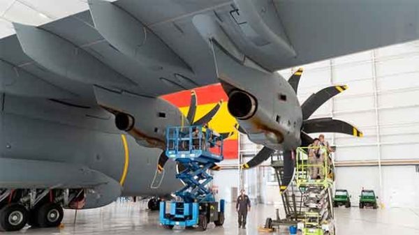 Dos A400 de Zaragoza a Kabul para rescatar al personal de la embajada y a los afganos que han colaborado con Defensa. (Foto:
