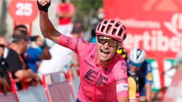 Cort Nielsen logra un gran triunfo en la Montaña de Cullera. (Foto: @LaVuelta)