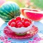 Con un instrumento para sacar bolas pequeñas de helado se pueden hacer bolas de sandía. (Foto: Pixabay)