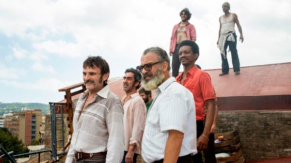 Un gran reparto para una historia emocionante. (Foto: Julio Vergne/AtipicaFilms/Movistar)