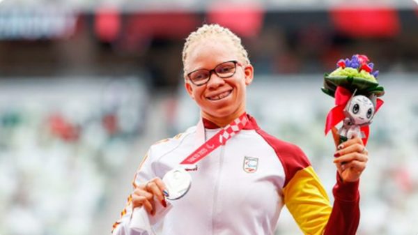 Fantásticos resultados para la atleta española Adiaratou Iglesias. (
