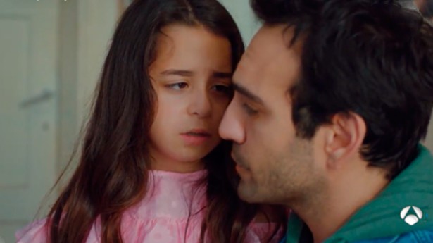 Öykü se llevó una buena reprimenda de su padre. (Foto: Antena 3)