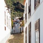 Hacer una ruta a pie es la mejor forma para descubrir las callejuelas de Garachico