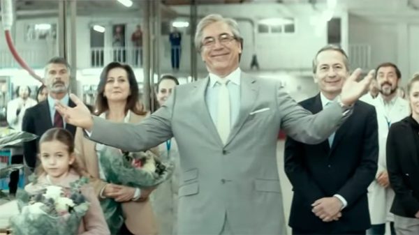 Javier Bardem protagoniza "El buen patrón". (Foto: captura YT)